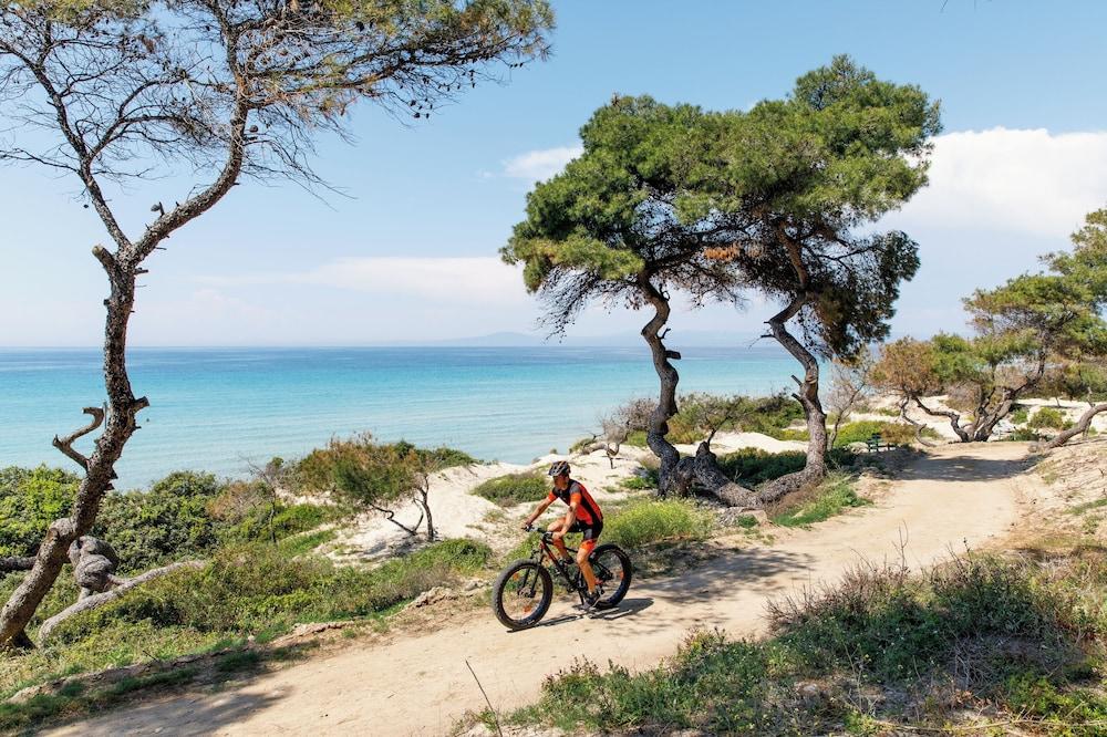 Sani Asterias Hotel Buitenkant foto