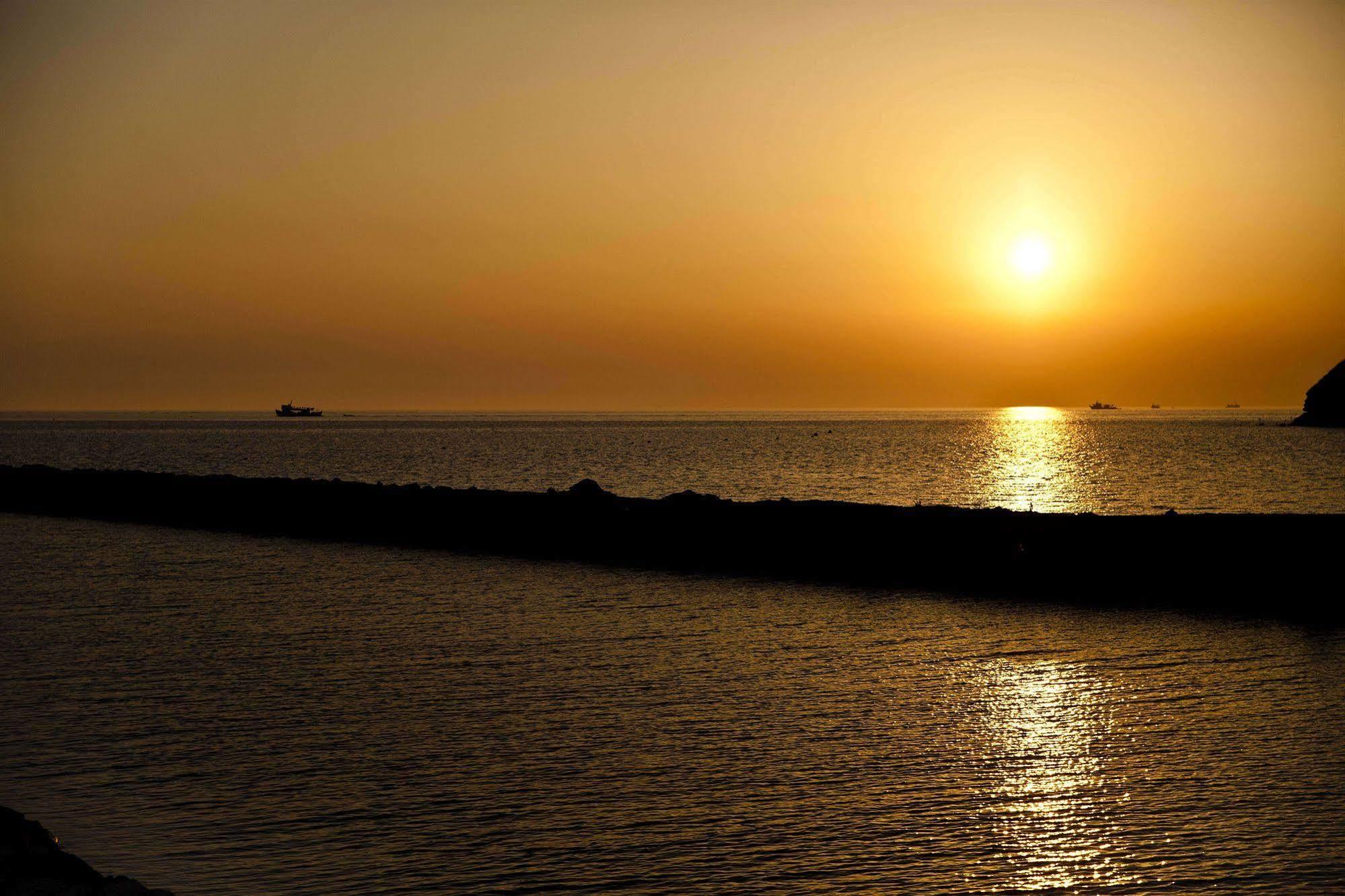 Sani Asterias Hotel Buitenkant foto